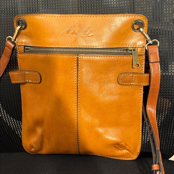 Like New Patricia Nash ❤️Crossbody - Picture 3 of 8